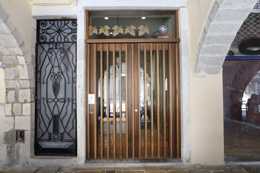 Apartaments Placa Del VI خيرونا المظهر الخارجي الصورة