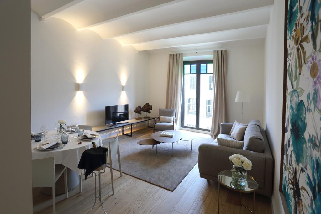 Apartaments Placa Del VI خيرونا المظهر الخارجي الصورة